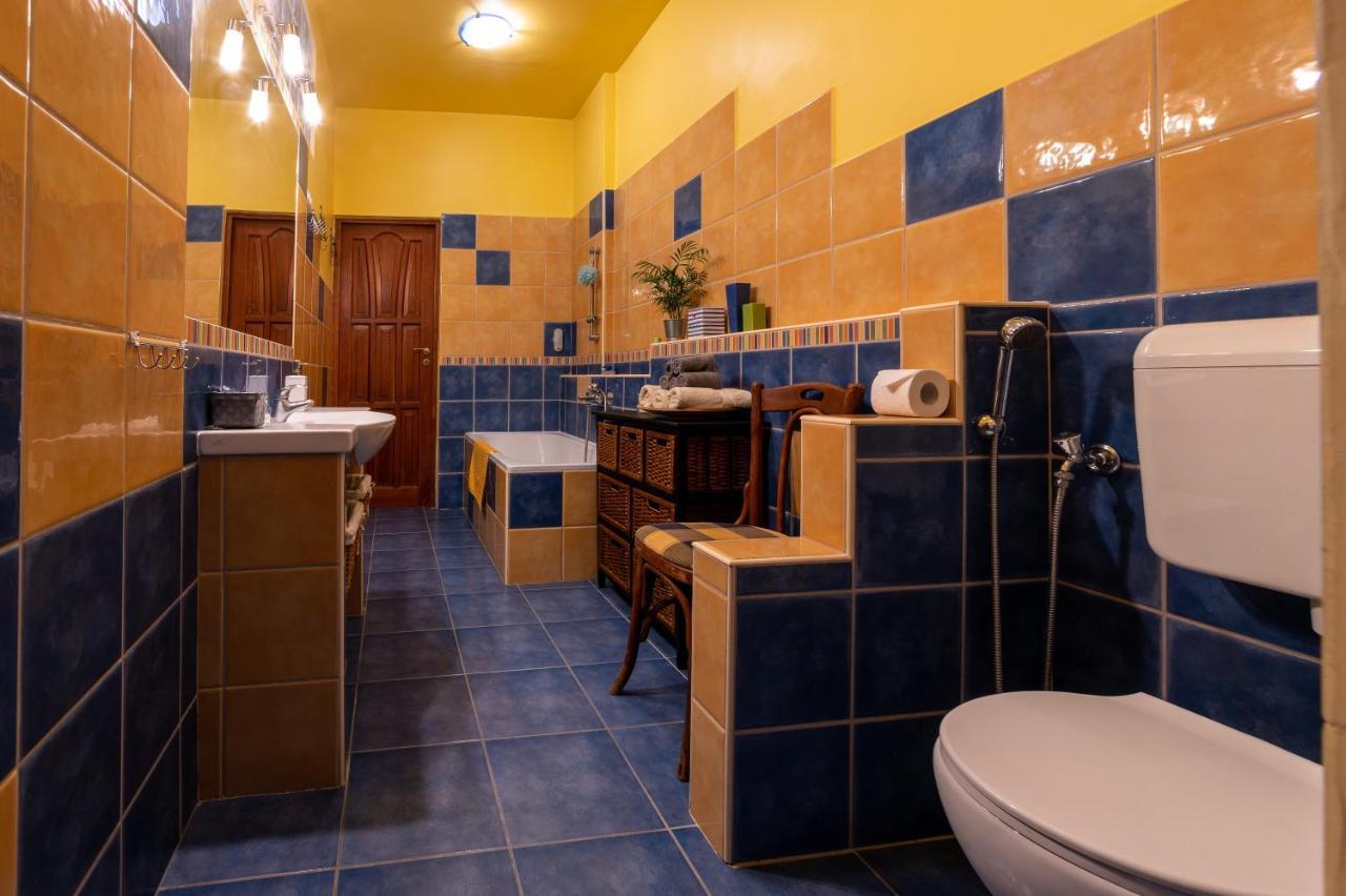 La Lampa Apartments Дебрецен Экстерьер фото