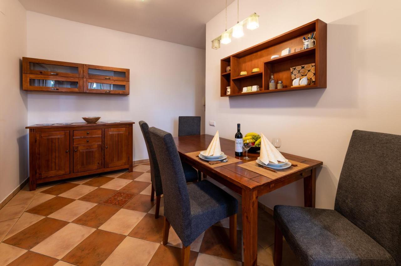 La Lampa Apartments Дебрецен Экстерьер фото