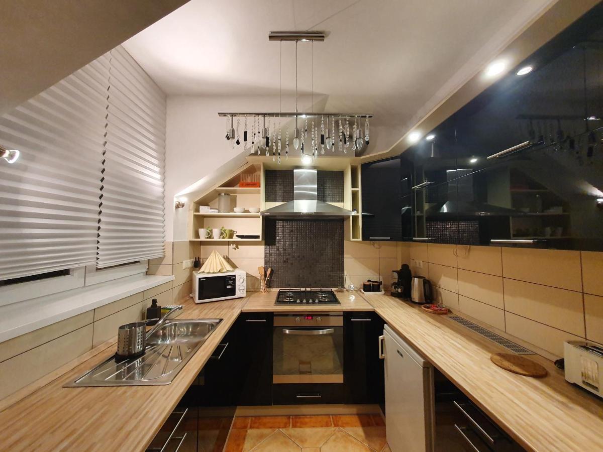 La Lampa Apartments Дебрецен Экстерьер фото